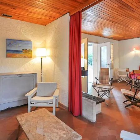 بيت للعطل Mn-1486 La Bouverie